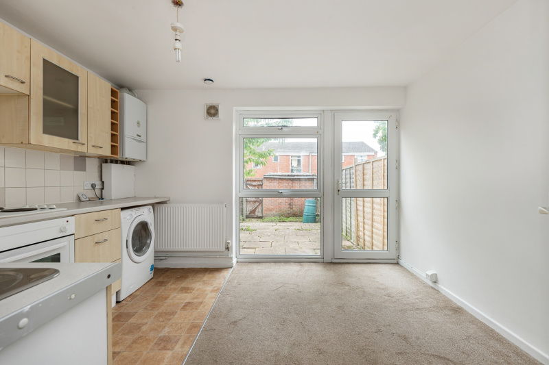 Harefields, North Oxford, OX2 8NR