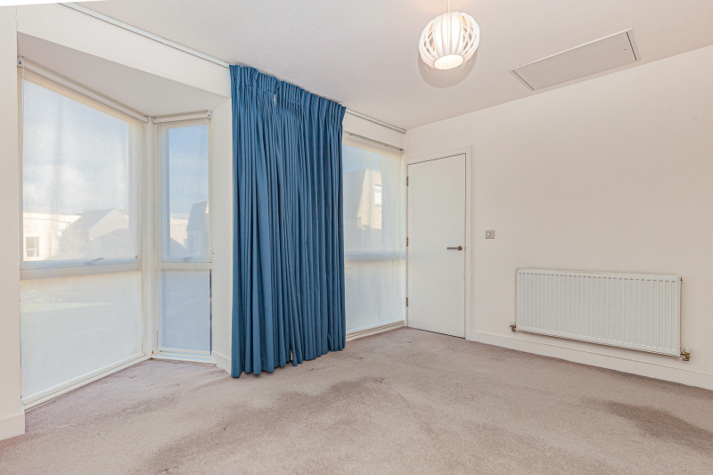 Rosebay Gardens, Oxford, OX3 9FY