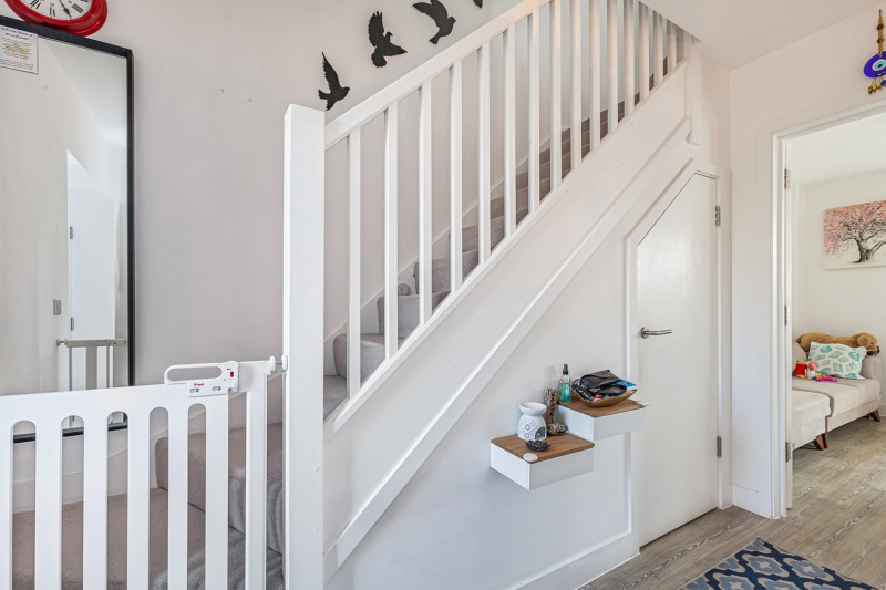 Rosebay Gardens, Oxford, OX3 9FY