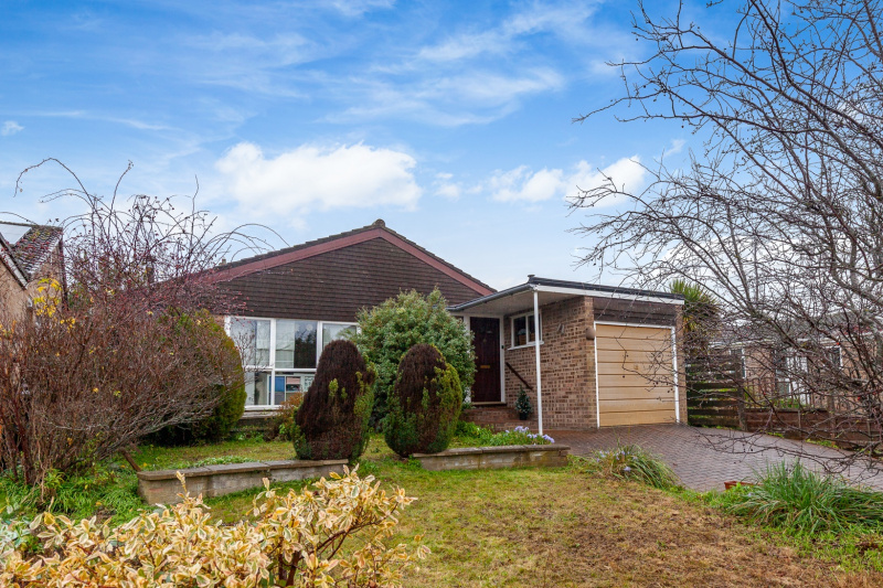 Cranbrook Drive, Kennington, OX1 5RR