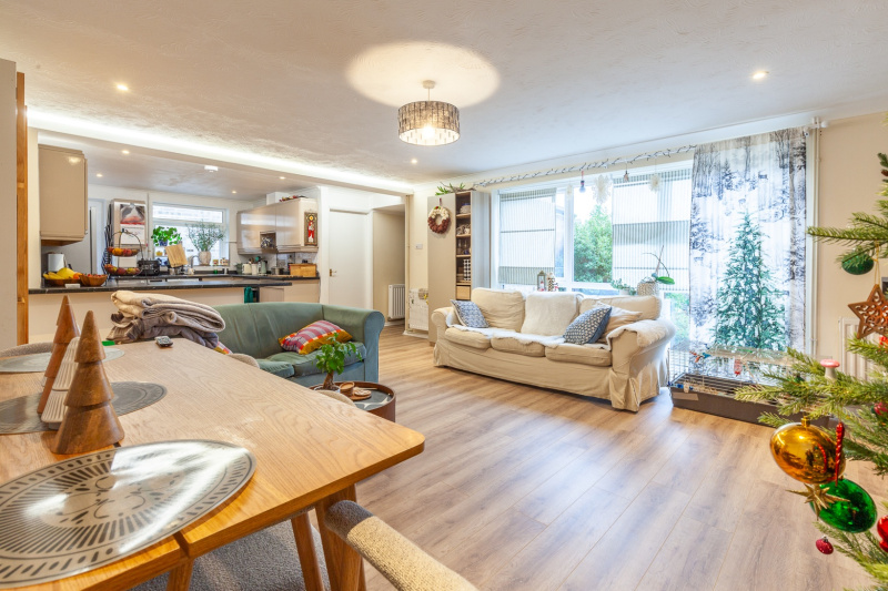 Cranbrook Drive, Kennington, OX1 5RR