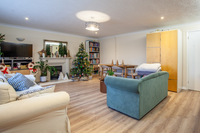 Cranbrook Drive, Kennington, OX1 5RR