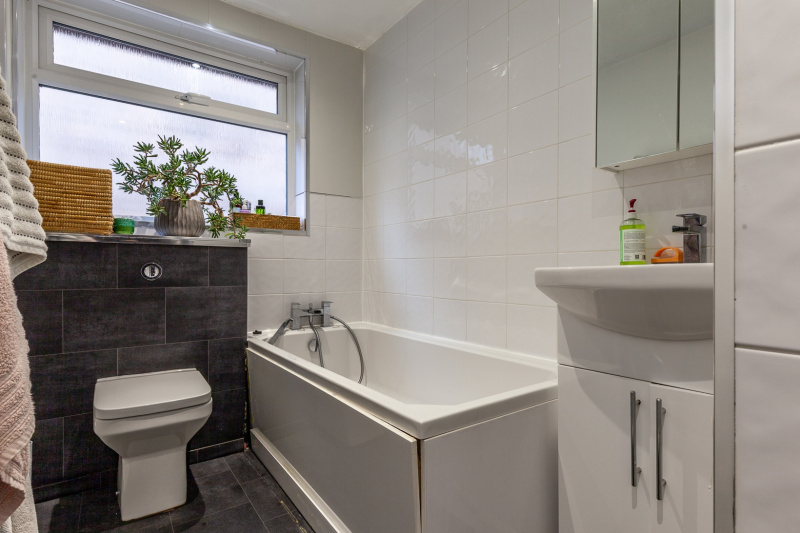 Cranbrook Drive, Kennington, OX1 5RR