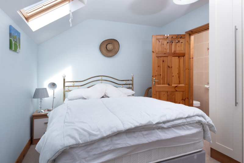 Back Road, Castletownbere, Co. Cork P FW, BER B3