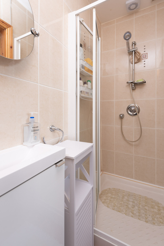 Back Road, Castletownbere, Co. Cork P FW, BER B3