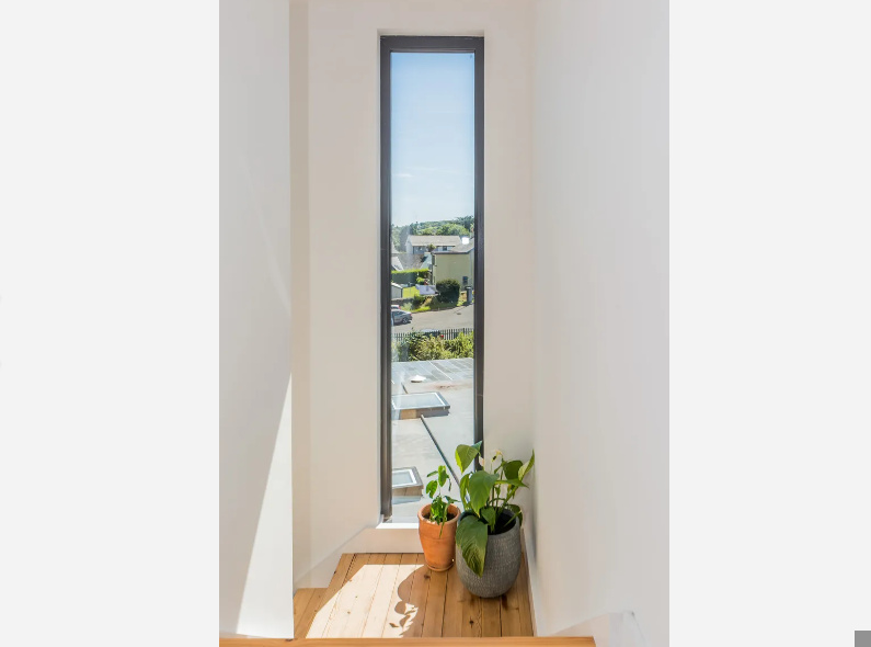 Main Street, Schull, P81 WR61