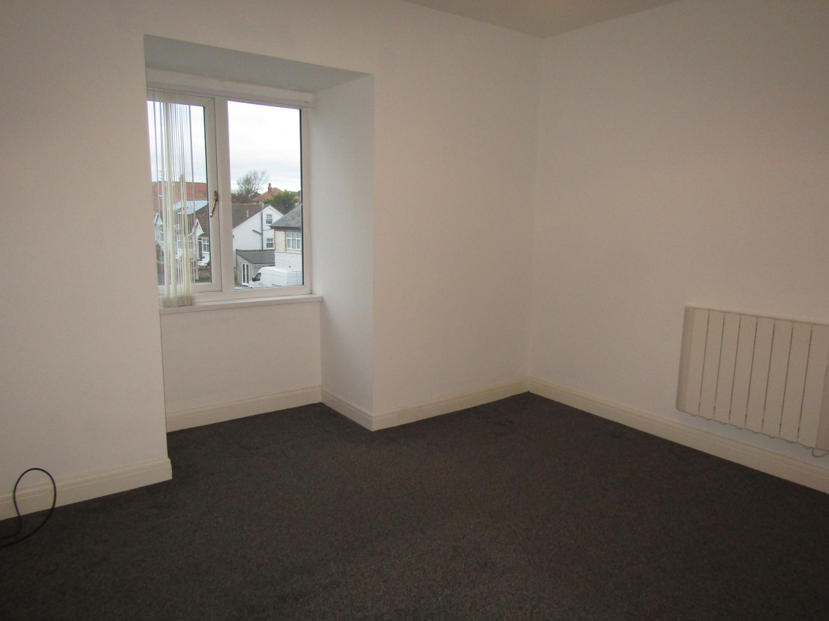 Flat 2, 100 Red Bank Road, Bispham