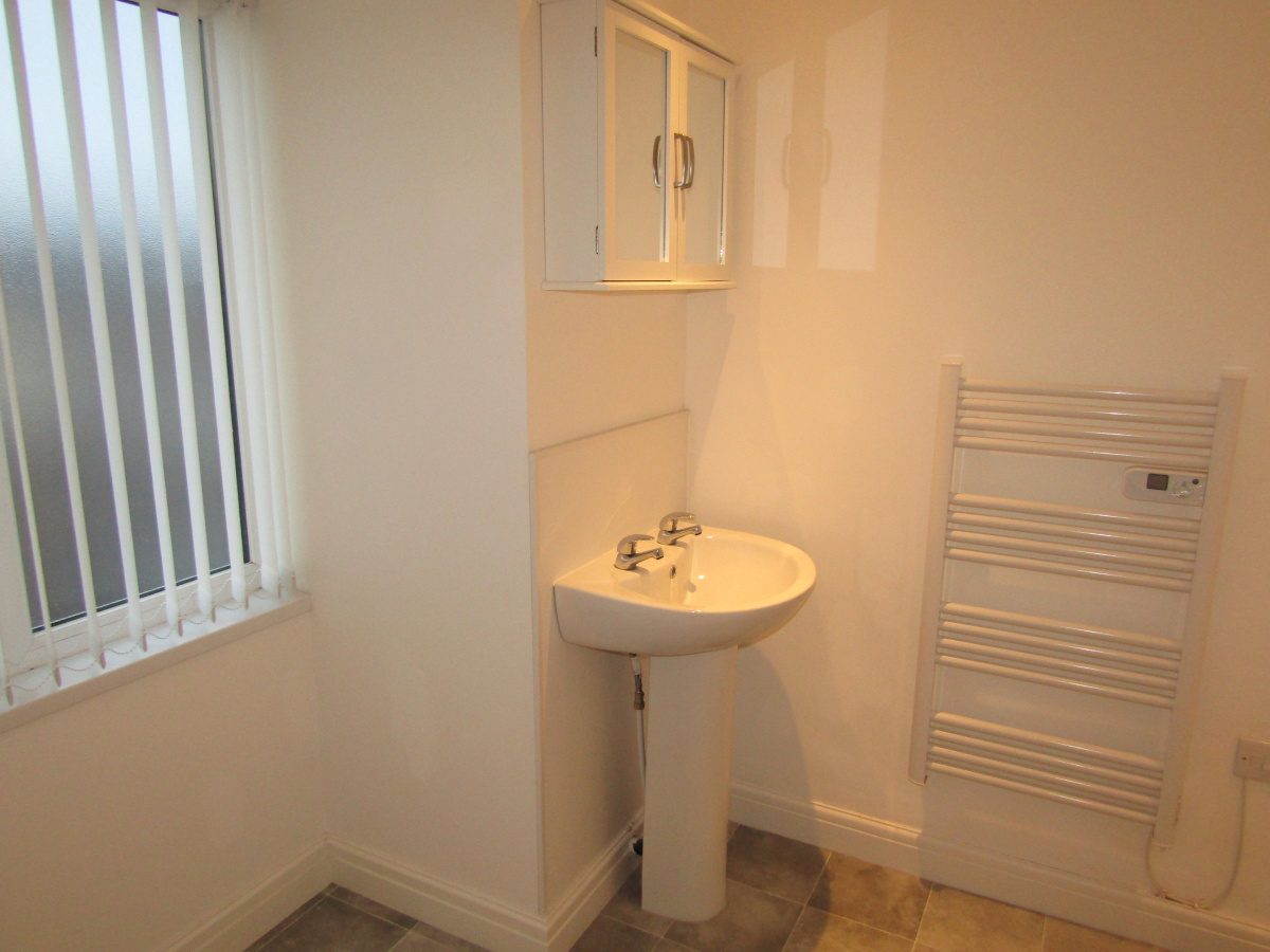 Flat 2, 100 Red Bank Road, Bispham