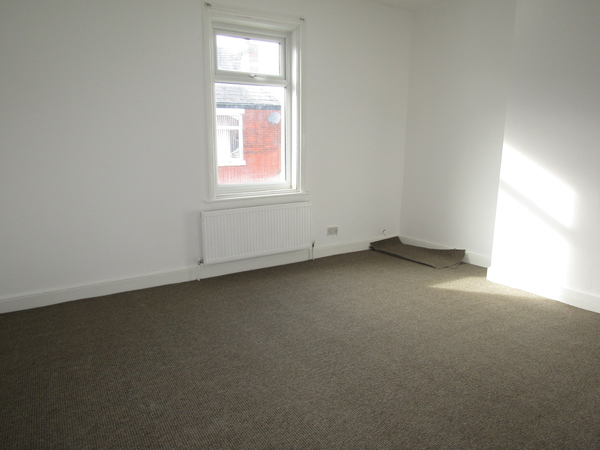 10 Truro Street, Blackpool, FY4 3BJ