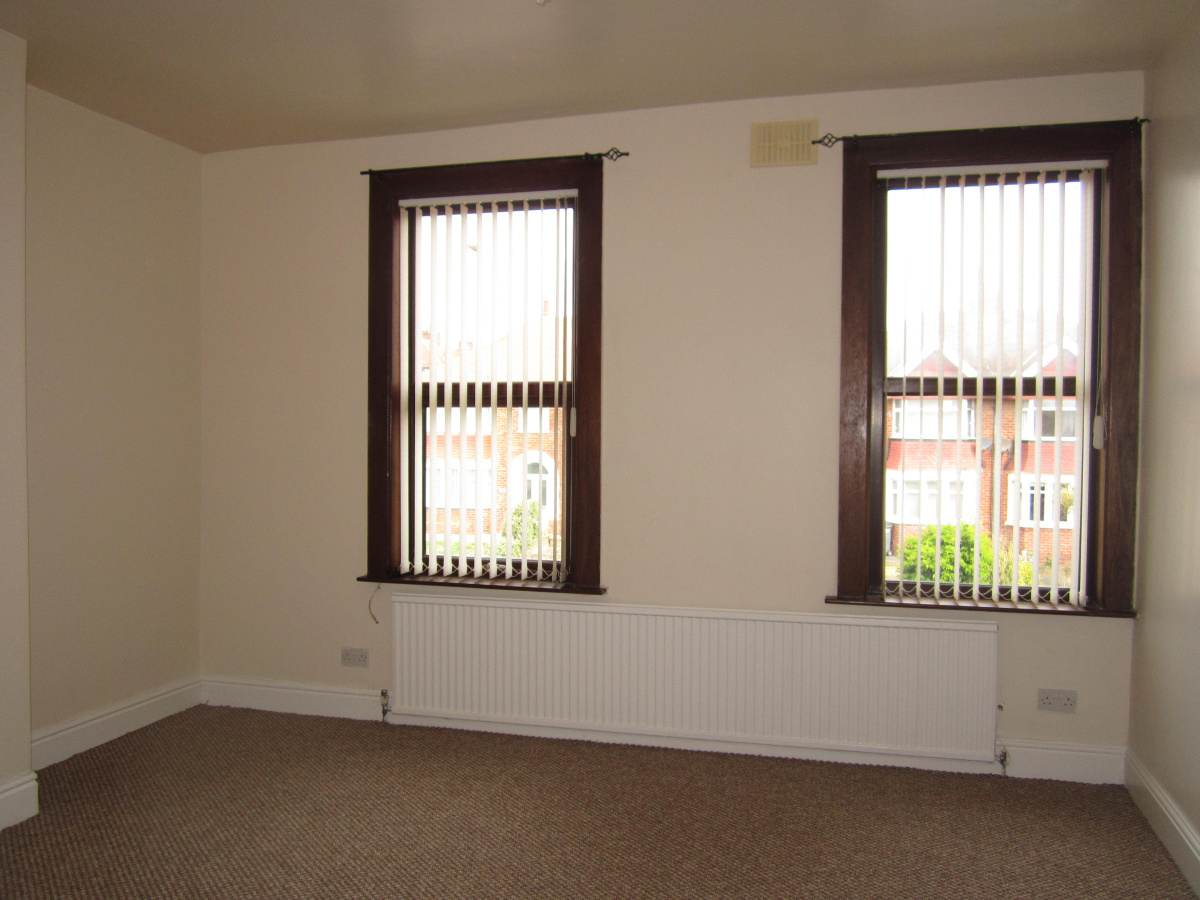 196 Red Bank Road, Bispham, Blackpool, FY2 9ET
