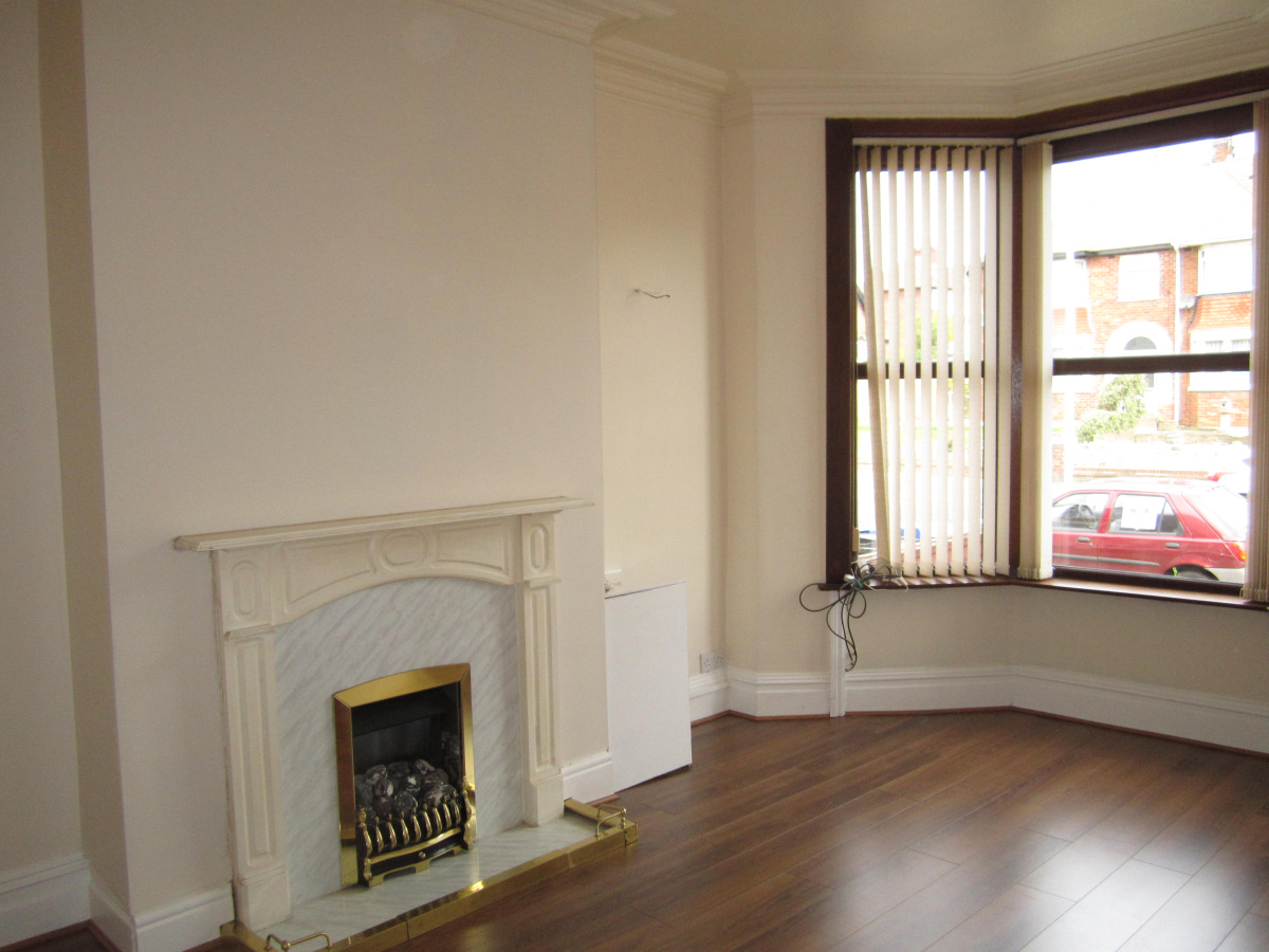 196 Red Bank Road, Bispham, Blackpool, FY2 9ET