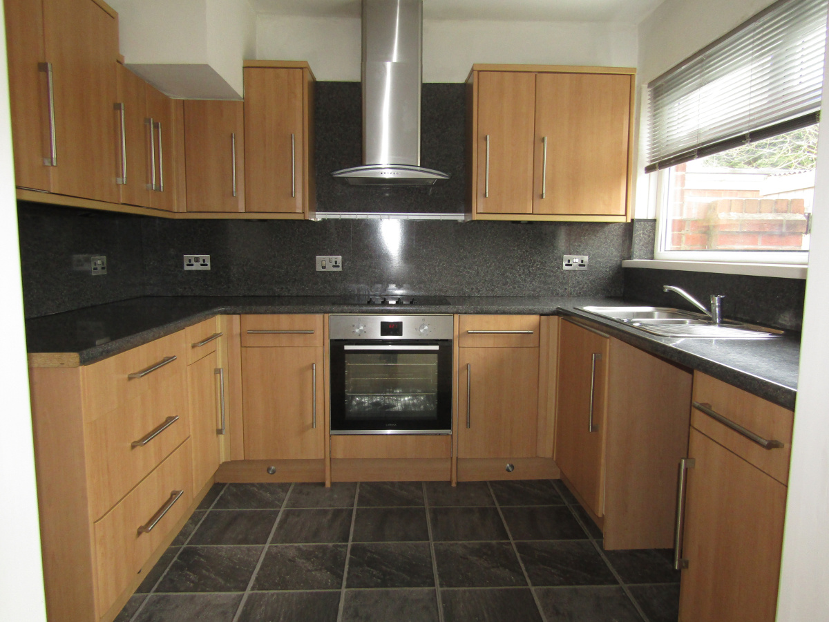 11 Beechwood Grove, Bispham, Blackpool, FY2 0DZ