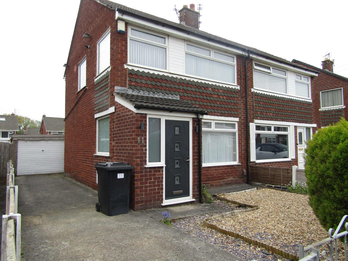 11 Beechwood Grove, Bispham, Blackpool, FY2 0DZ