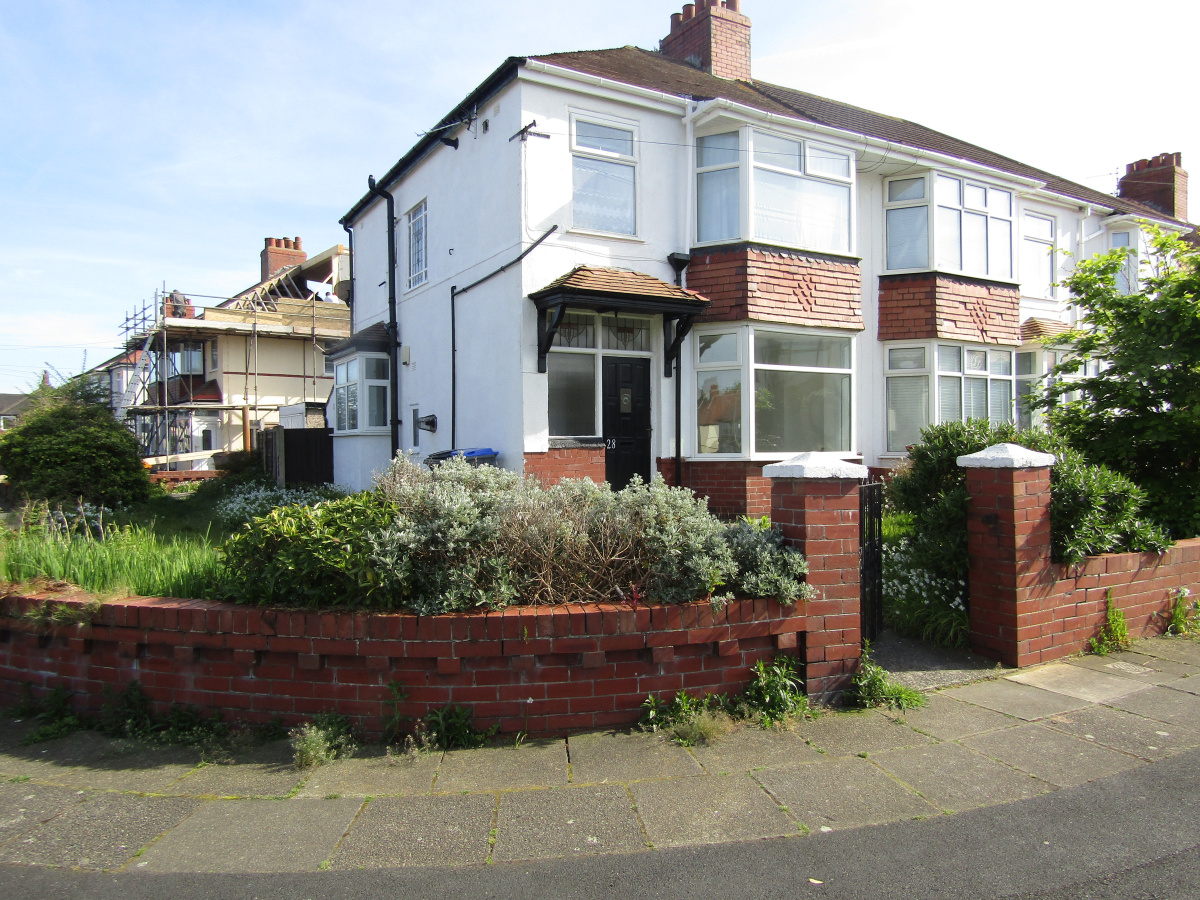 28 Caxton Avenue, Bispham, Blackpool, Lancashire, FY2 9AS