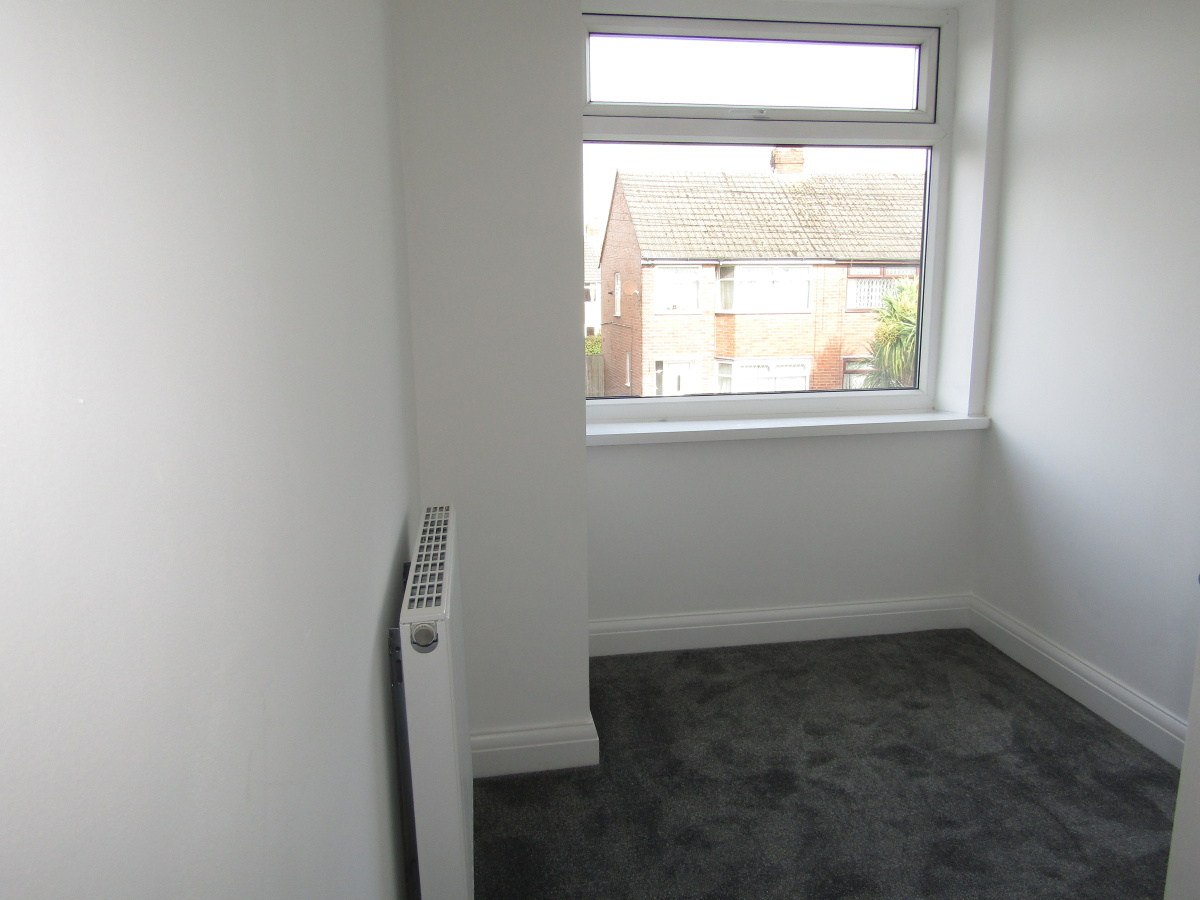18 Oakmoor Avenue, Bispham, Blackpool, Lancashire, FY2 0EE
