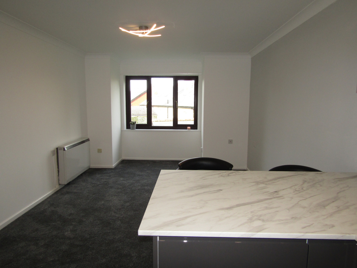 15 Lawswood, Victoria Road East, Thornton-Cleveleys, Lancashire, FY5 5BS