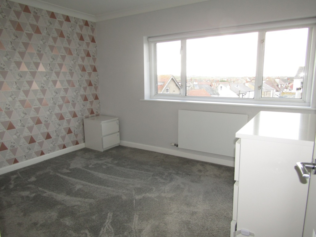 12 Hesketh Court, Queens Promenade, Bispham, Blackpool, FY2 9JJ