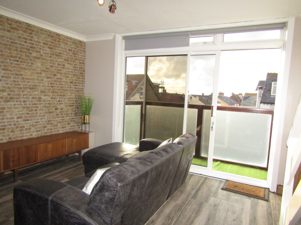12 Hesketh Court, Queens Promenade, Bispham, Blackpool, FY2 9JJ