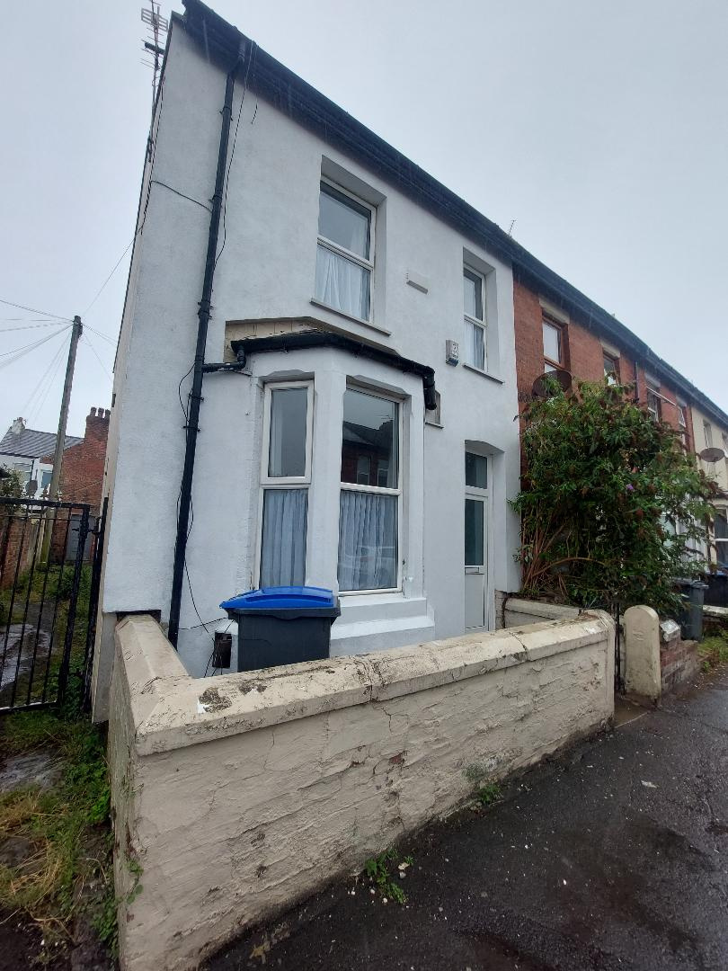 2 Manchester Road, Blackpool, Lancashire, FY3 8DN