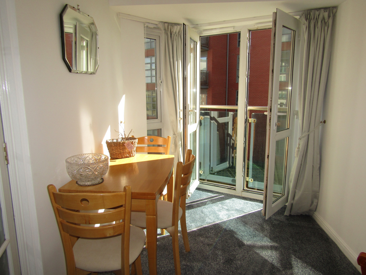 27 Holroyd Court