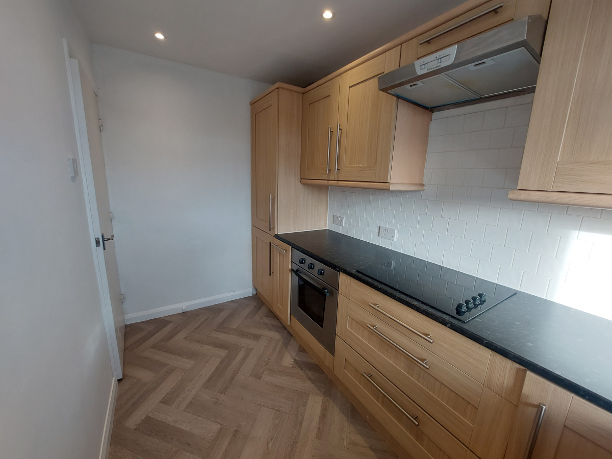 19C Moor Park Court, Bispham, Blackpool, FY2 0LT