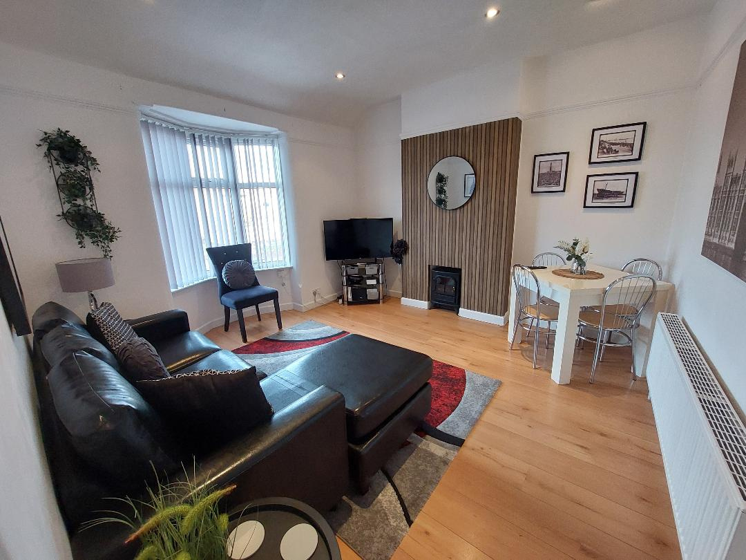 First Floor Flat, 455 Waterloo Road, Blackpool, Lancashire, FY4 4BW