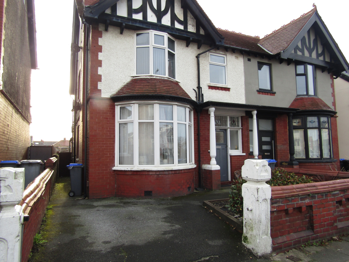First Floor Flat, 455 Waterloo Road, Blackpool, Lancashire, FY4 4BW
