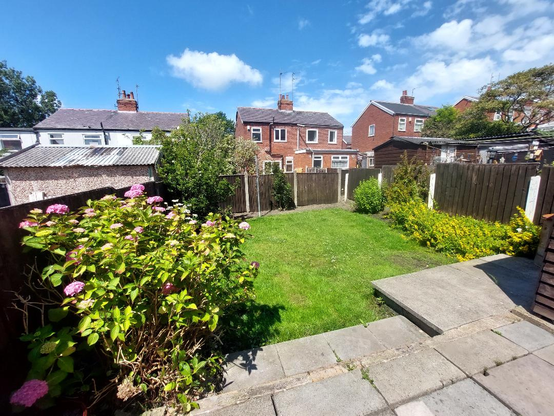 51 Bardsway Avenue, Layton, Blackpool, FY3 8JR