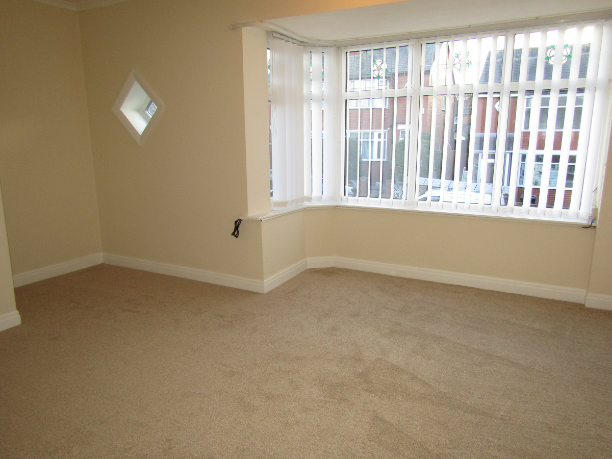 51 Bardsway Avenue, Layton, Blackpool, FY3 8JR