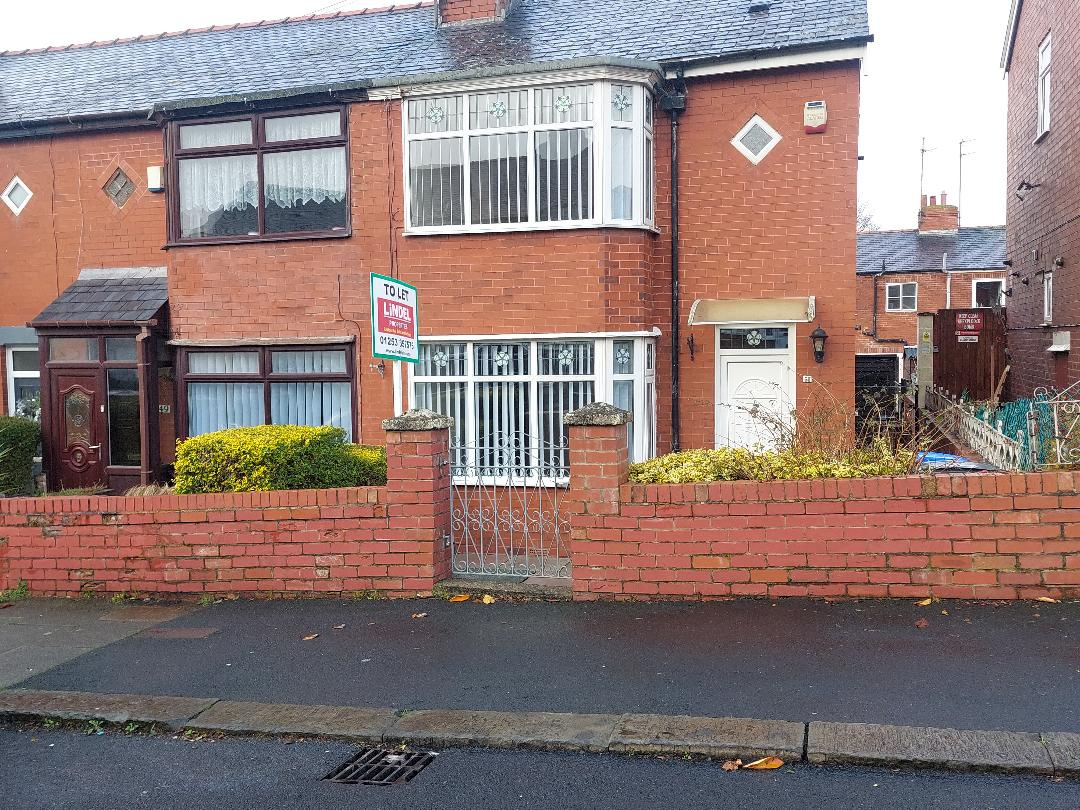 51 Bardsway Avenue, Layton, Blackpool, FY3 8JR