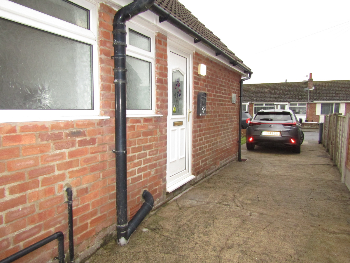 15 Milburn Avenue, Thornton Cleveleys, FY5 2LB