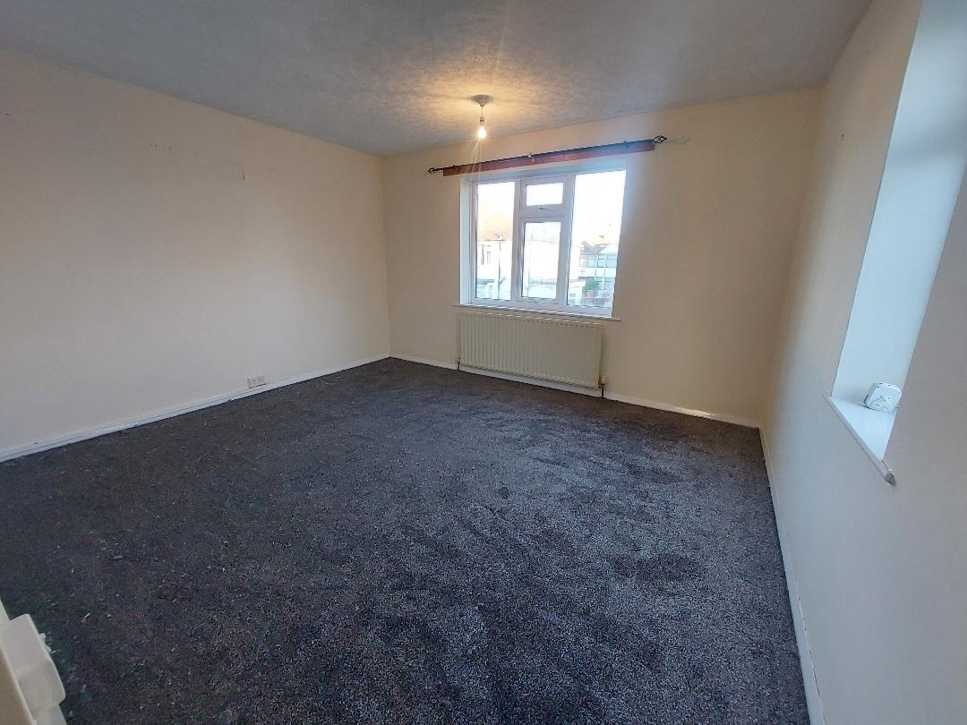 Lockerbie Avenue
