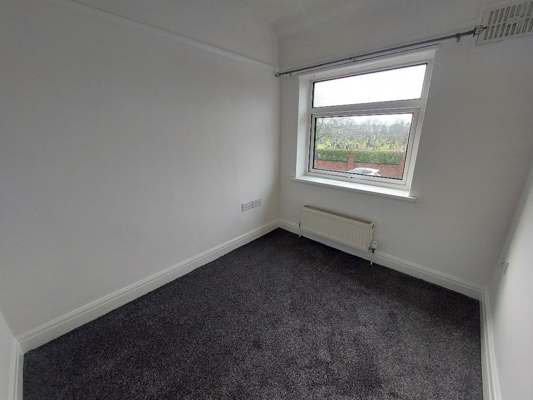 8 Annesley Avenue, Layton, Blackpool, Lancashire, FY3 7HX