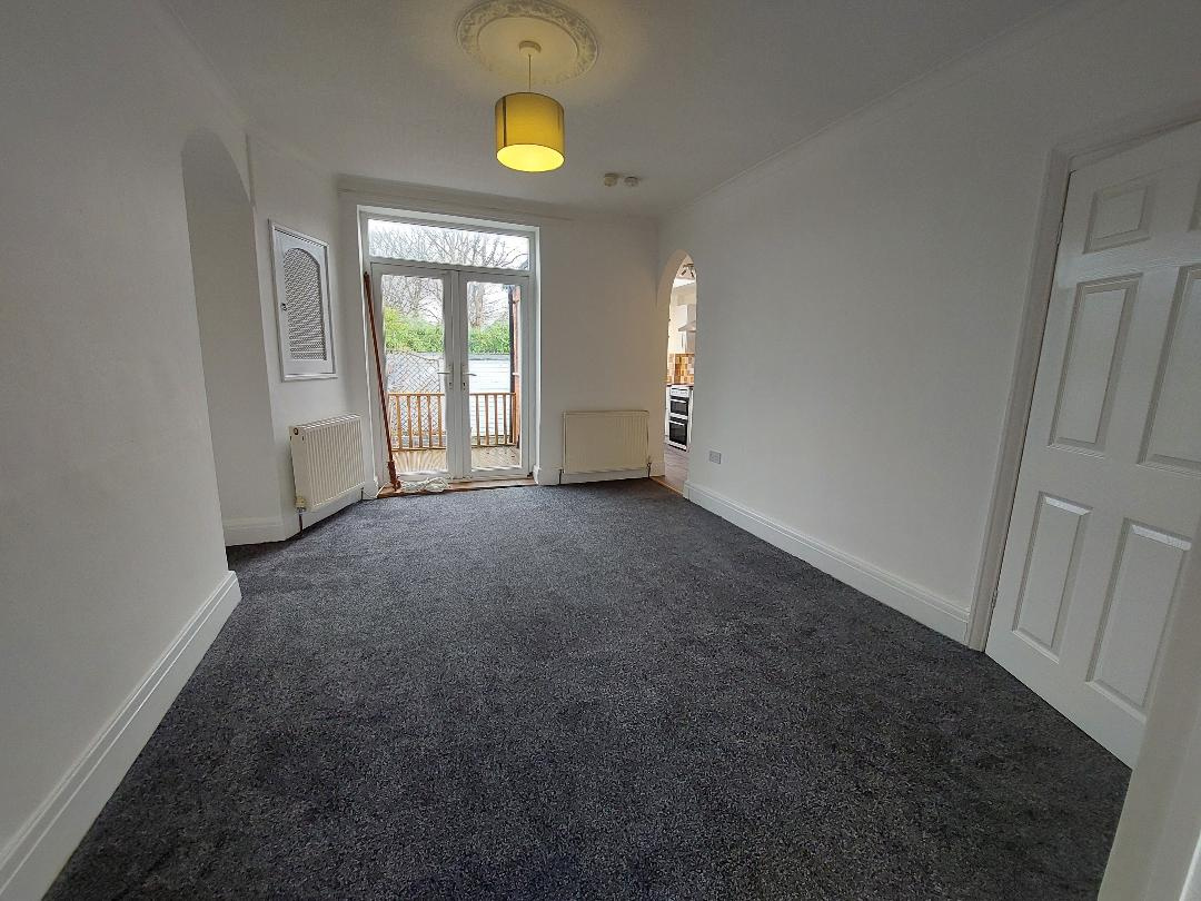8 Annesley Avenue, Layton, Blackpool, Lancashire, FY3 7HX