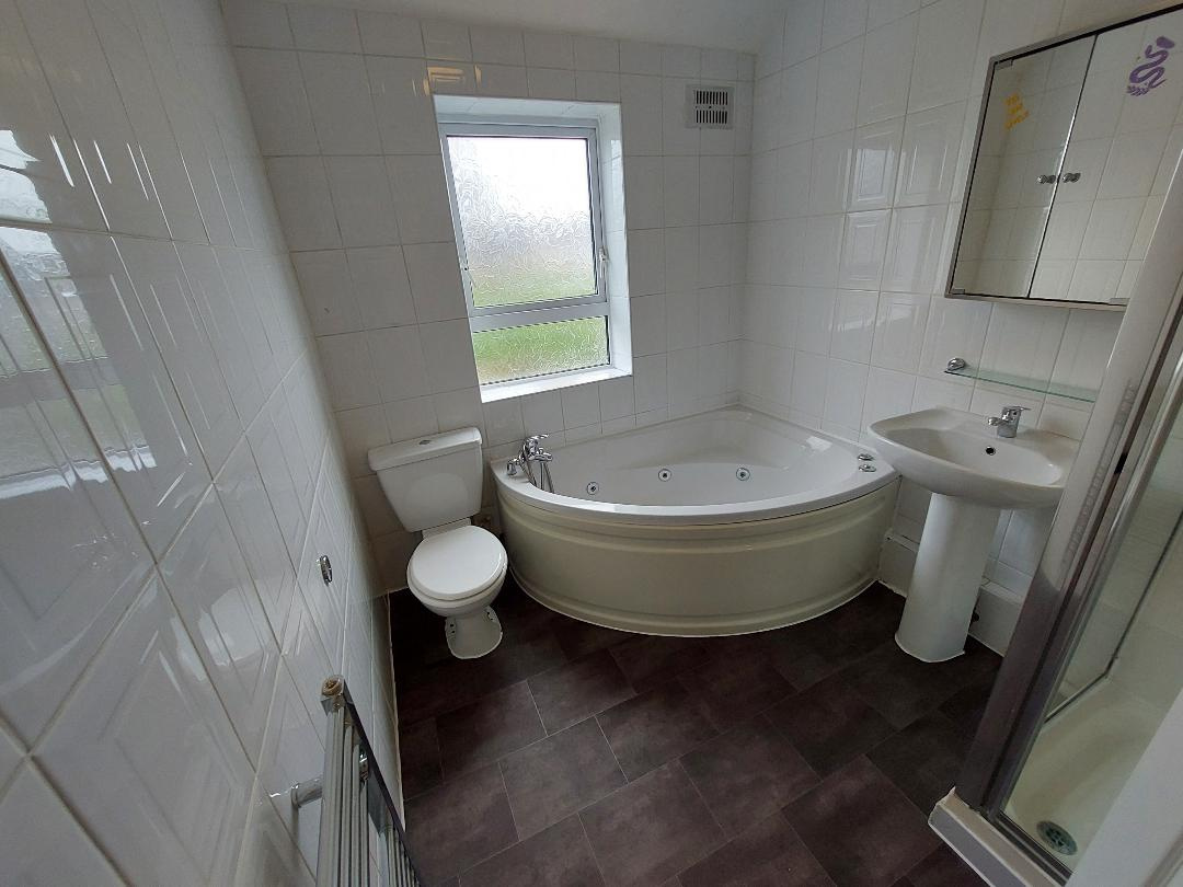8 Annesley Avenue, Layton, Blackpool, Lancashire, FY3 7HX