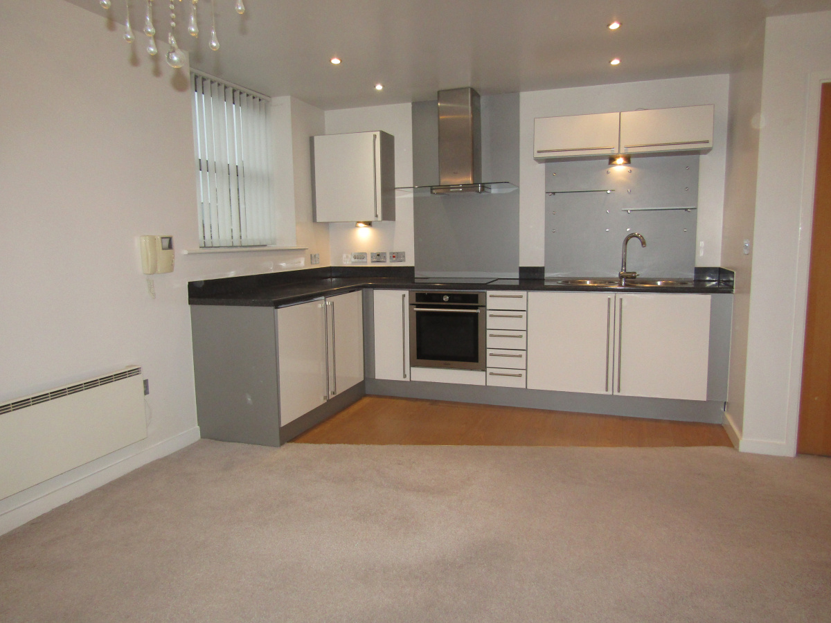 16 Admiral Heights, Queens Promenade, Bispham, Blackpool, FY2 9GJ