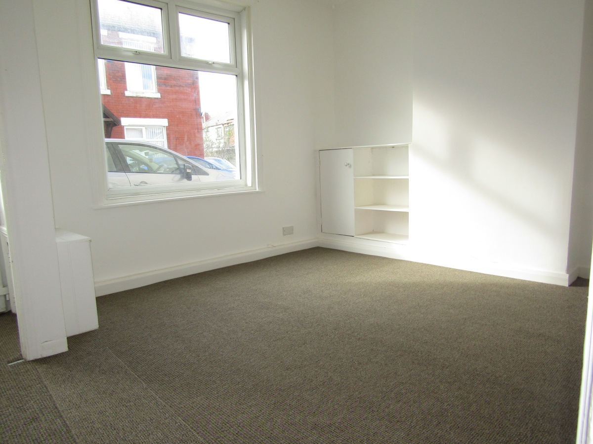 10 Truro Street, Blackpool, FY4 3BJ