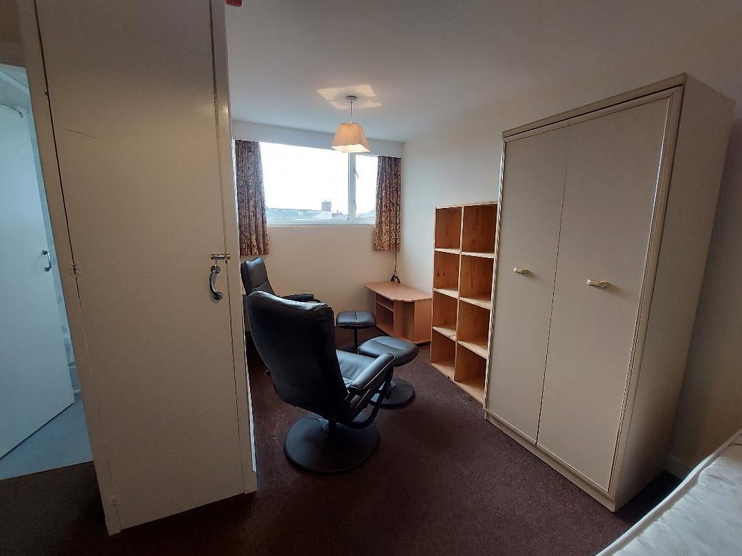 Flat 5, 33 Newton Drive, Blackpool, FY3 8EN