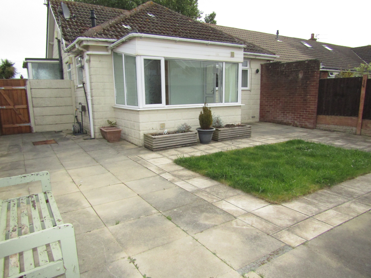 12 Broadhurst Road, Thornton Cleveleys, FY5 3HR