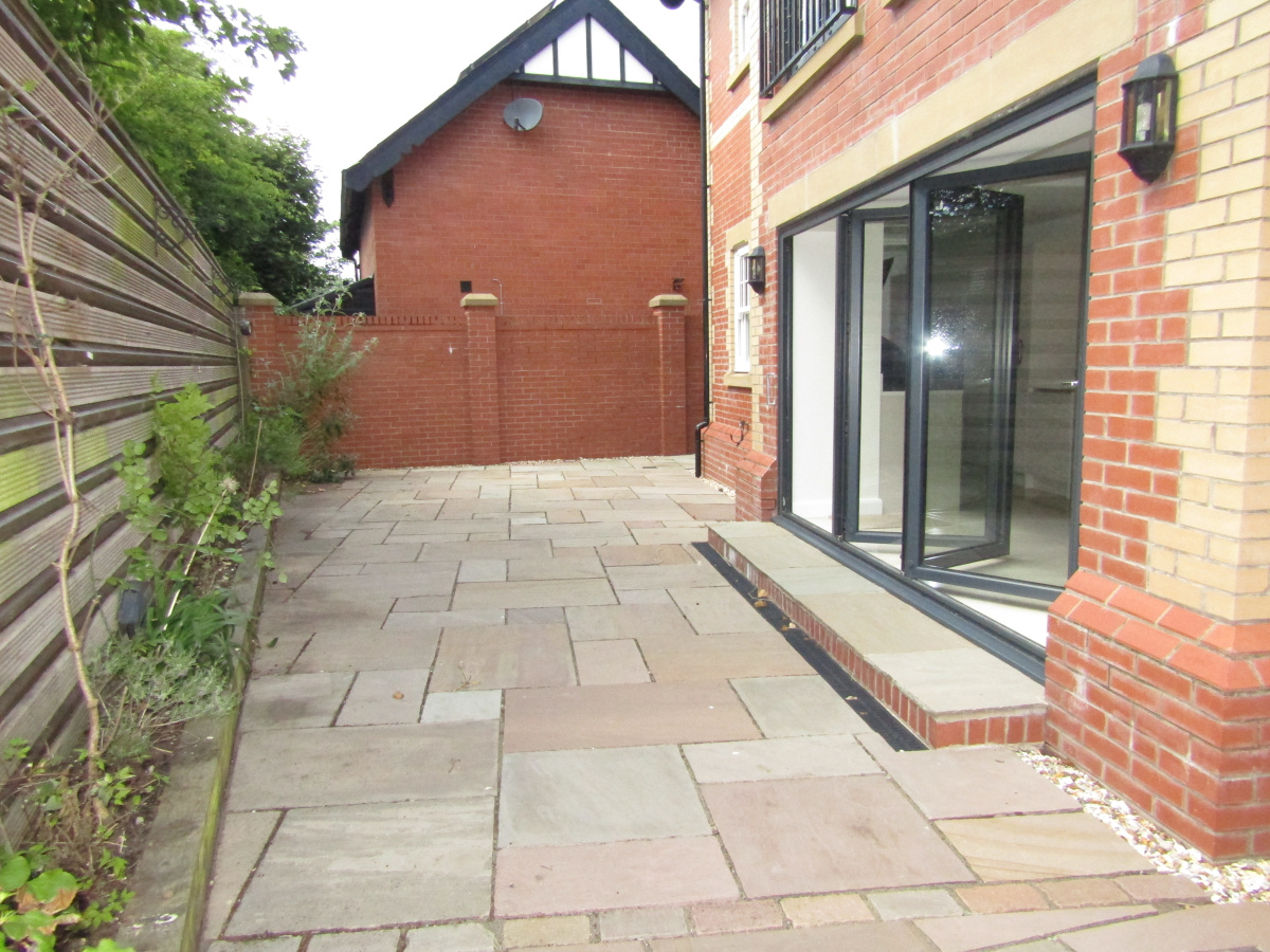 1 Lockwood Gardens, Lockwood Avenue, Poulton Le Fylde, FY6 7YX