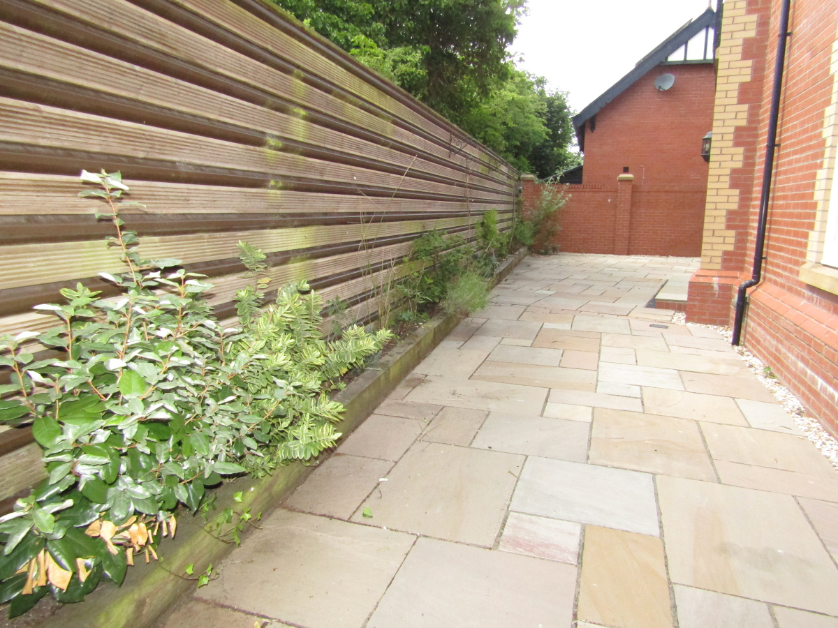 1 Lockwood Gardens, Lockwood Avenue, Poulton Le Fylde, FY6 7YX