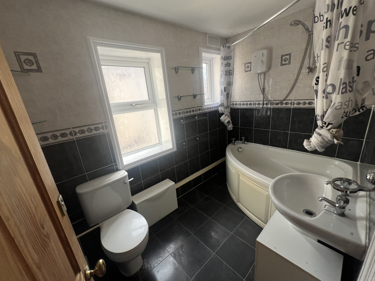 172 Red Bank Road, Bispham, Blackpool, Lancashire, FY2 9ET