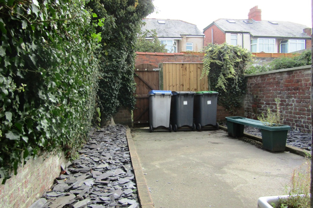 172 Red Bank Road, Bispham, Blackpool, Lancashire, FY2 9ET