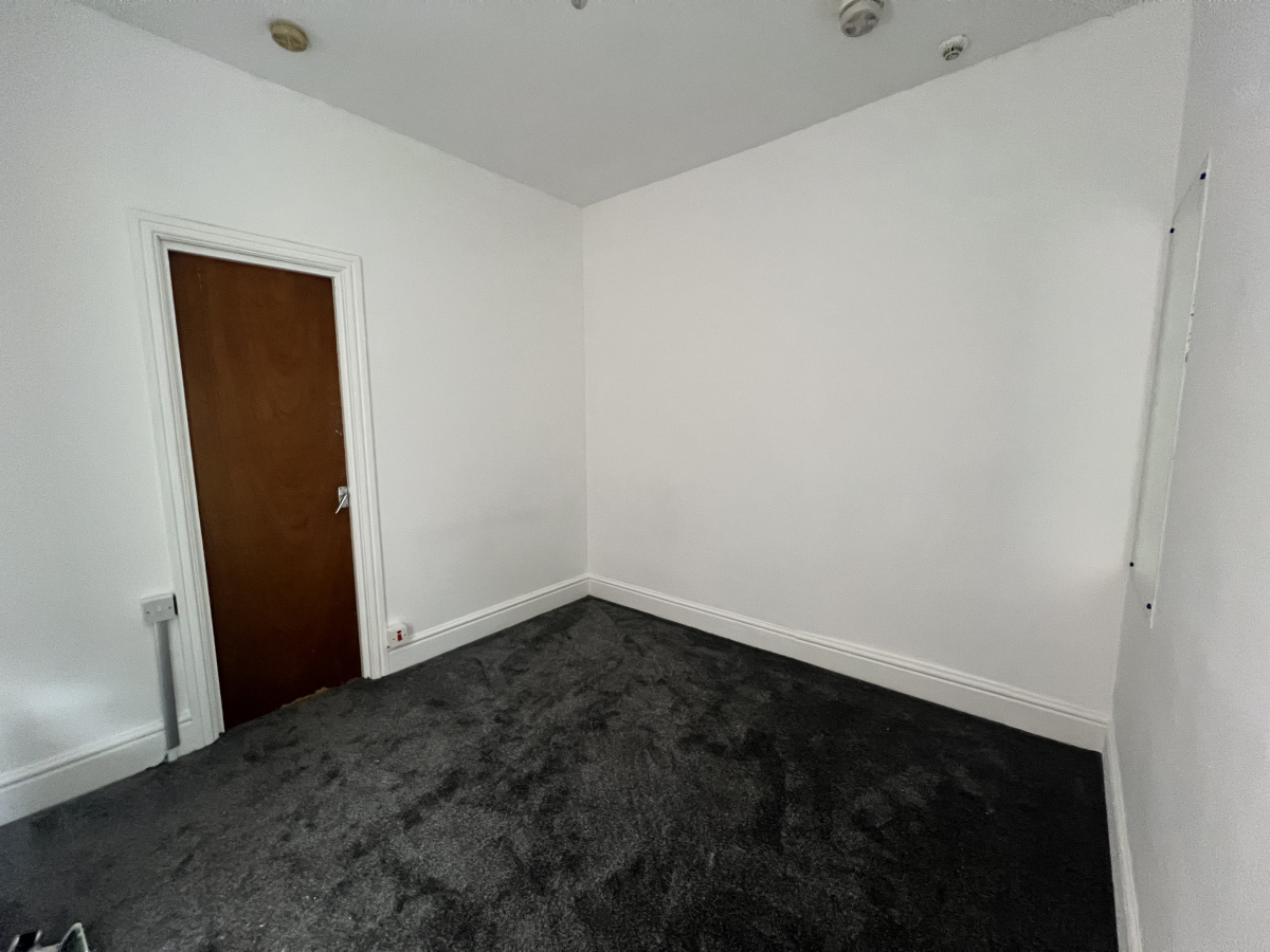 Flat 3, 88 Palatine Road, Blackpool, Lancashire, FY1 4BY