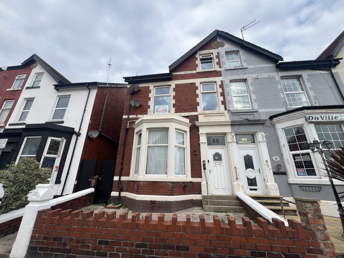 Flat 3, 88 Palatine Road, Blackpool, Lancashire, FY1 4BY
