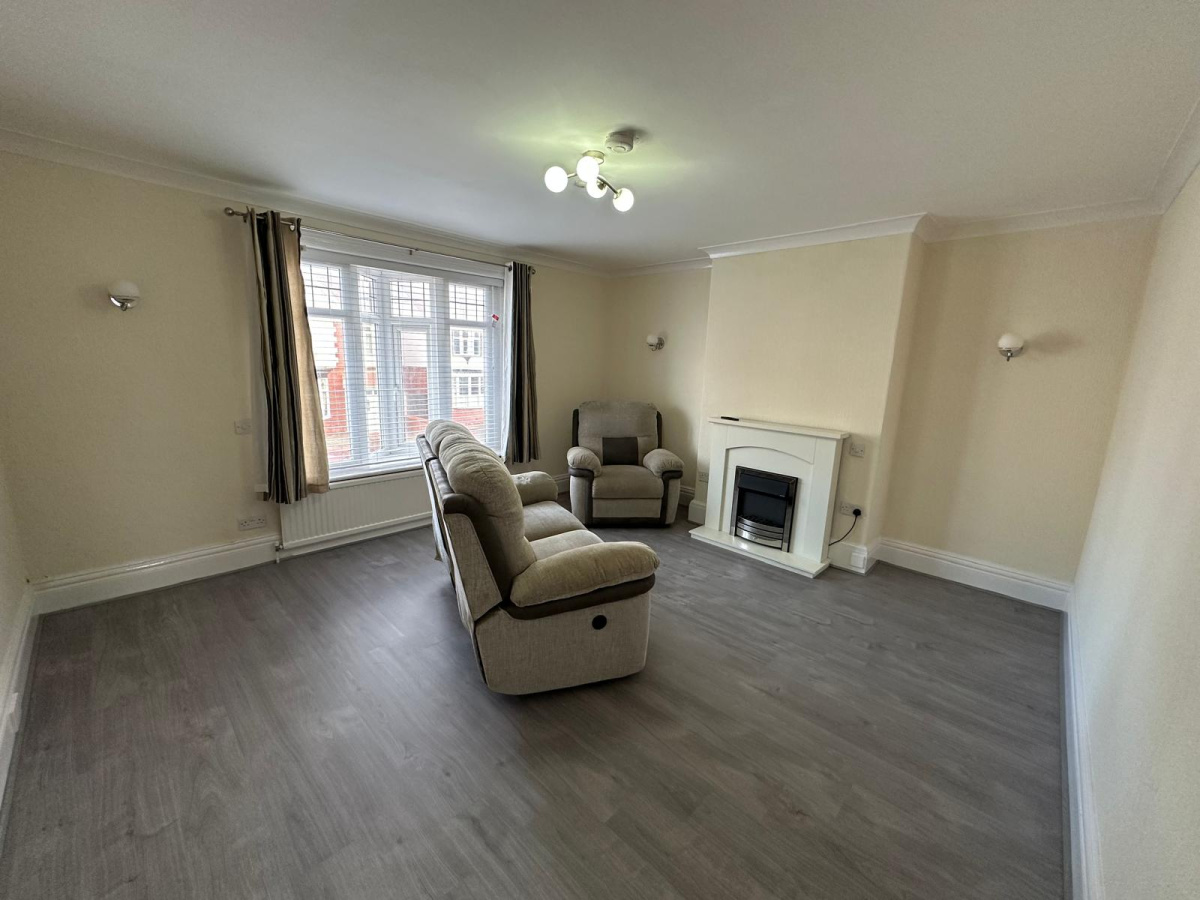 4 Arundel Avenue, Bispham, Blackpool, Lancashire, FY2 9HJ