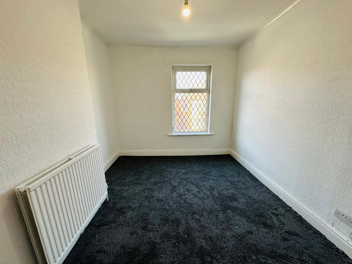 103 Warbreck Drive, Bispham, Blackpool, Lancashire, FY2 9RY