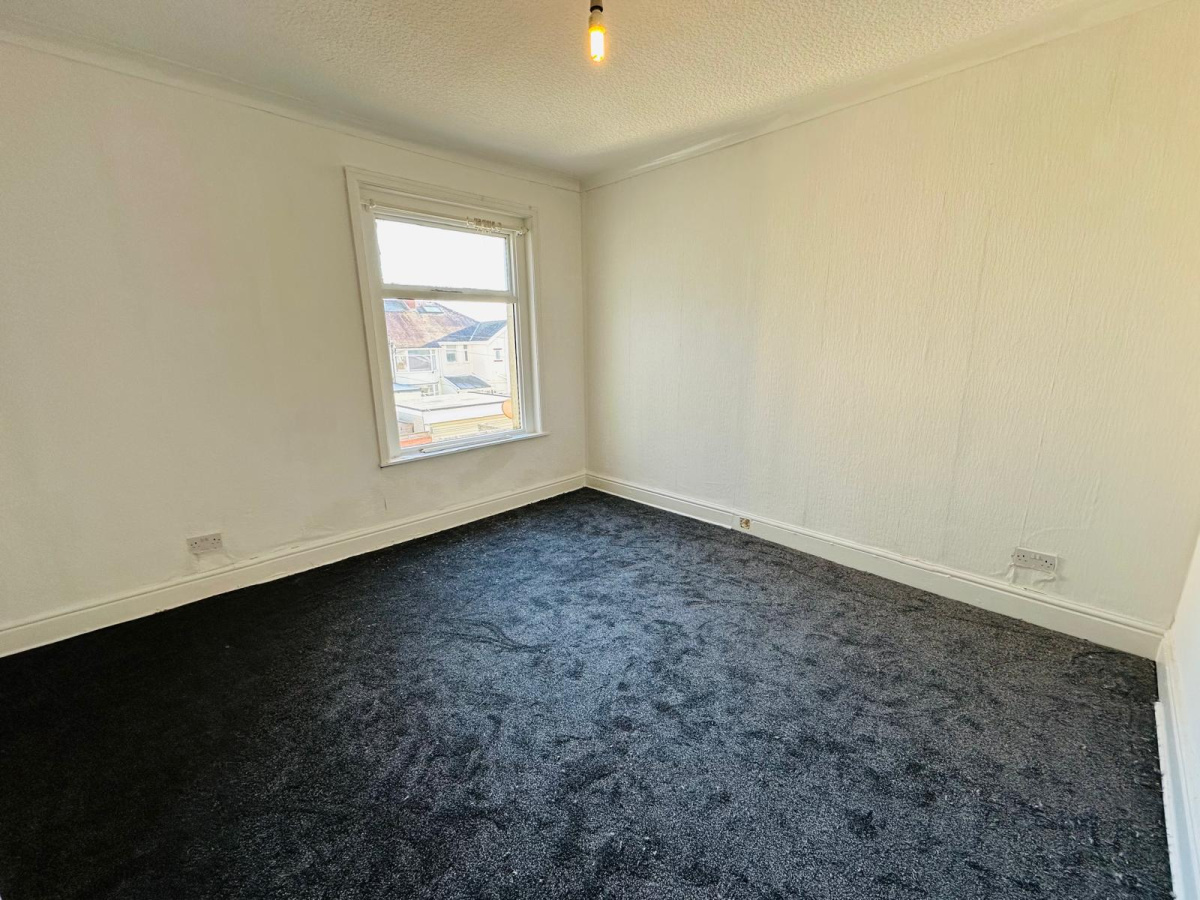 103 Warbreck Drive, Bispham, Blackpool, Lancashire, FY2 9RY