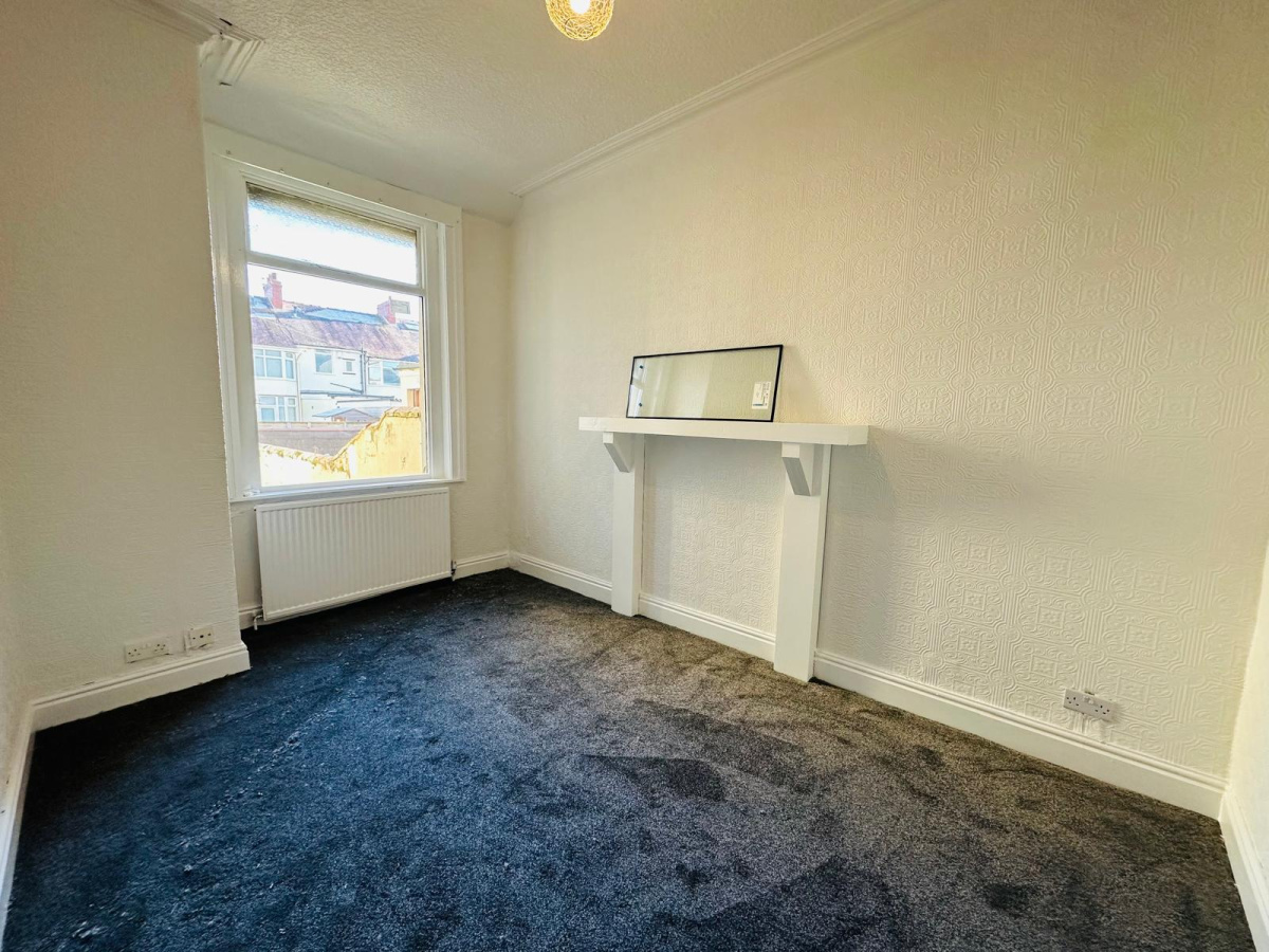 103 Warbreck Drive, Bispham, Blackpool, Lancashire, FY2 9RY