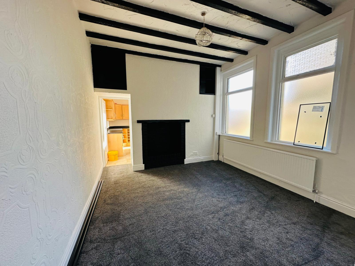 103 Warbreck Drive, Bispham, Blackpool, Lancashire, FY2 9RY